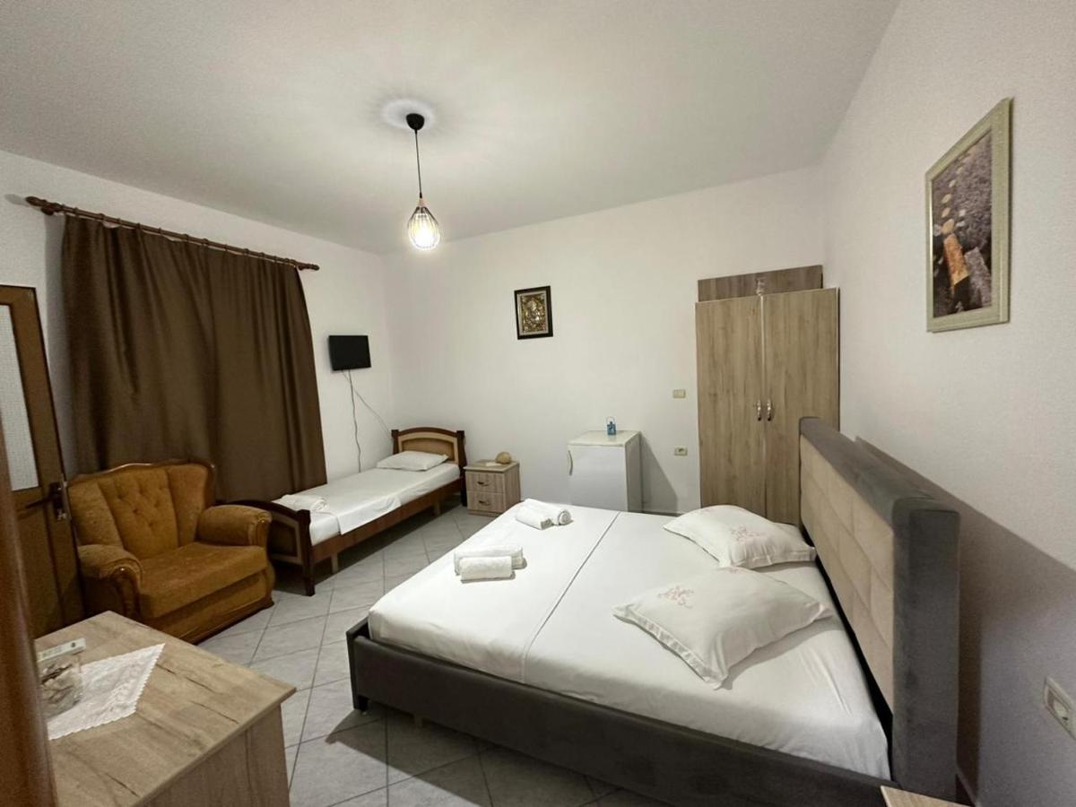 Mandi'S Apartment Ксамил Екстериор снимка