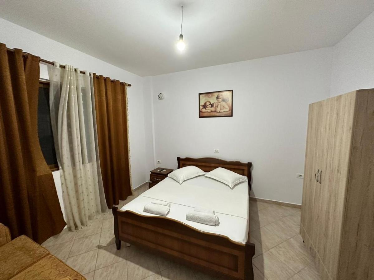 Mandi'S Apartment Ксамил Екстериор снимка